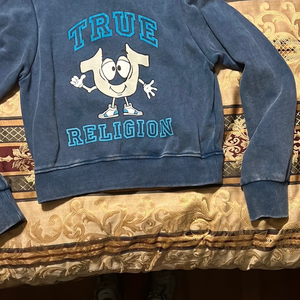 Blue True Religion sweatshirt